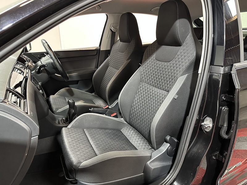 Skoda Rapid TSI Sport - U1376