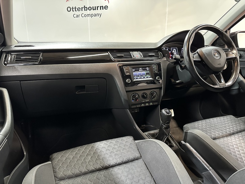 Skoda Rapid TSI Sport - U1376