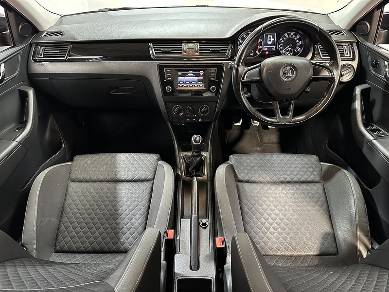 Skoda Rapid TSI Sport - U1376