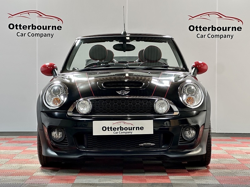 MINI Convertible John Cooper Works - U1377