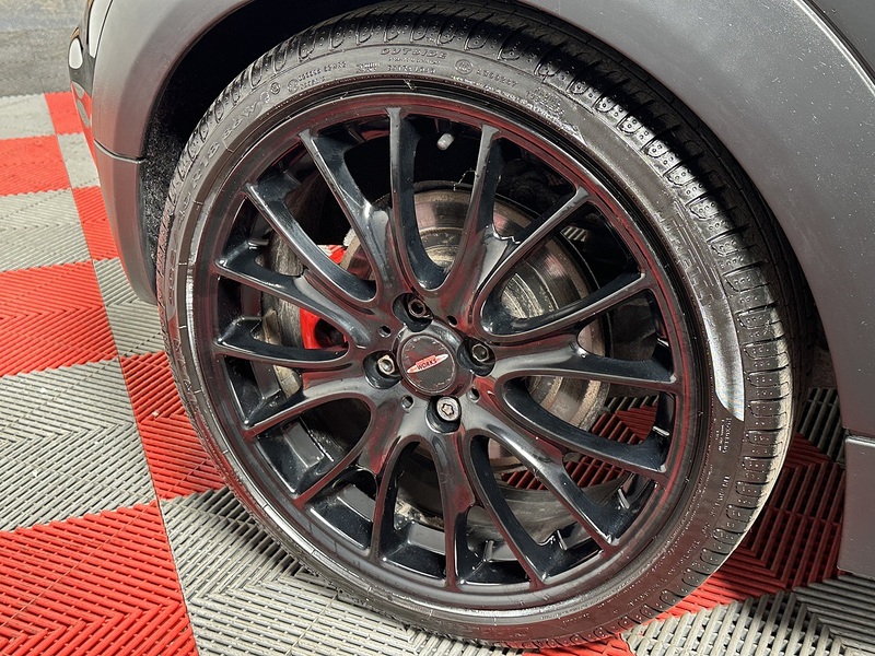 MINI Convertible John Cooper Works - U1377
