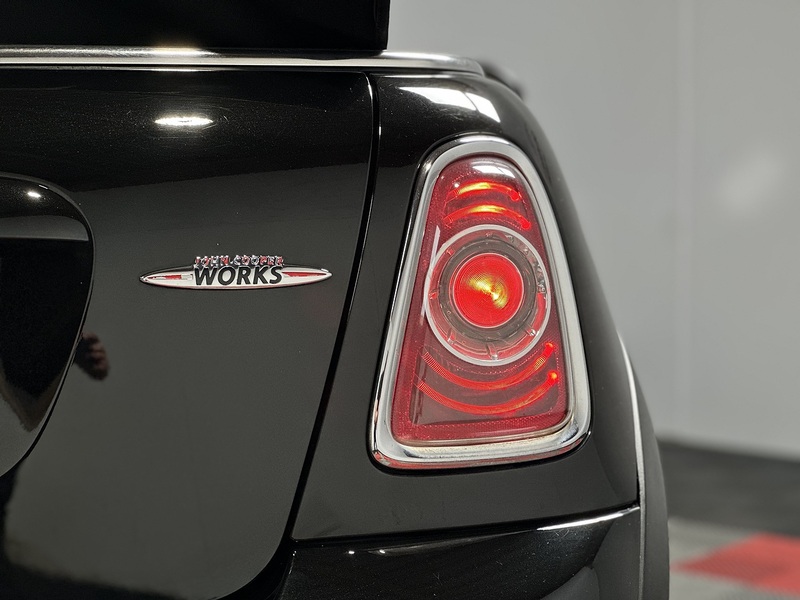 MINI Convertible John Cooper Works - U1377