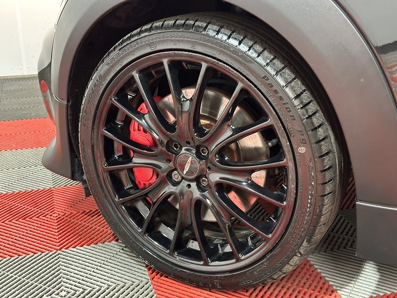MINI Convertible John Cooper Works - U1377