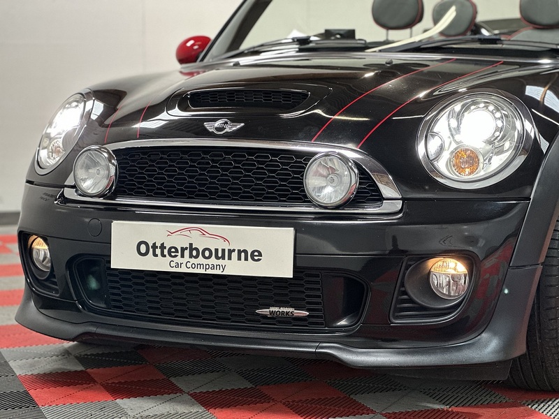 MINI Convertible John Cooper Works - U1377