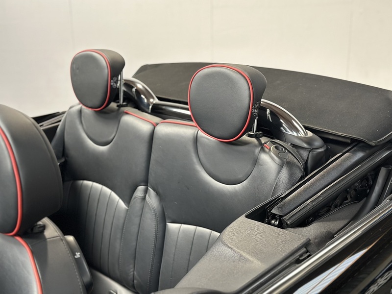 MINI Convertible John Cooper Works - U1377