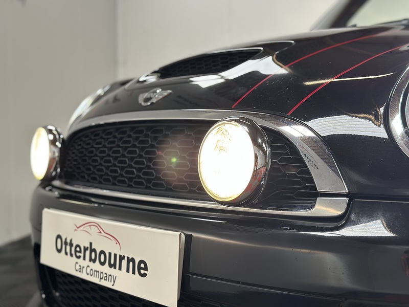MINI Convertible John Cooper Works - U1377