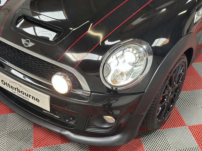 MINI Convertible John Cooper Works - U1377