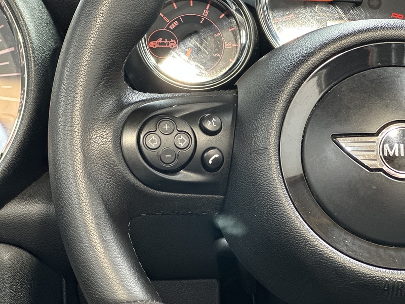 MINI Convertible John Cooper Works - U1377