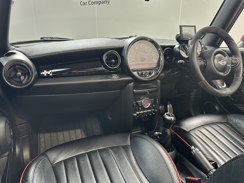 MINI Convertible John Cooper Works - U1377