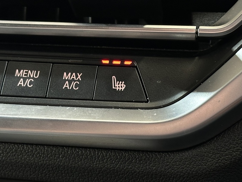 BMW 3 Series M340d MHT - U1379
