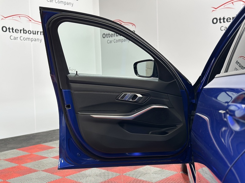 BMW 3 Series M340d MHT - U1379