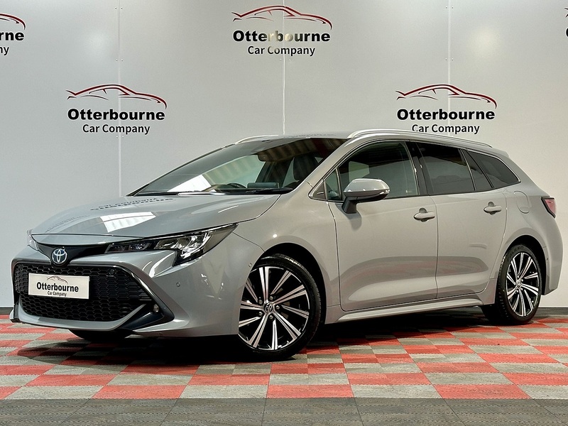 Toyota Corolla VVT-h Design - U1380