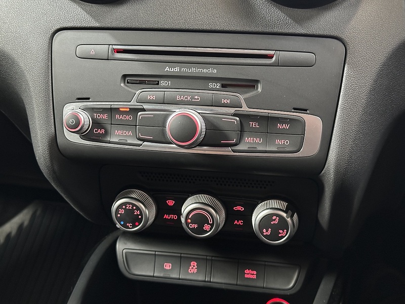 Audi A1 TFSI CoD Black Edition - U1382