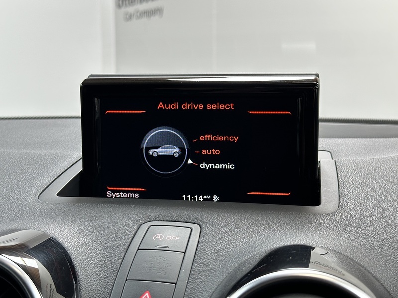 Audi A1 TFSI CoD Black Edition - U1382
