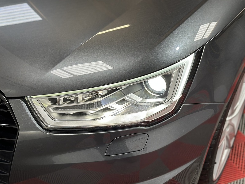 Audi A1 TFSI CoD Black Edition - U1382