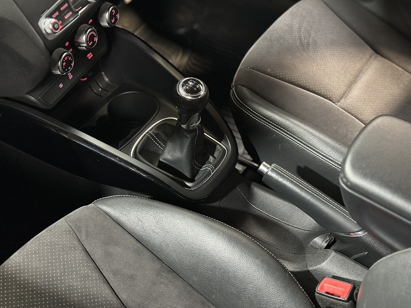 Audi A1 TFSI CoD Black Edition - U1382