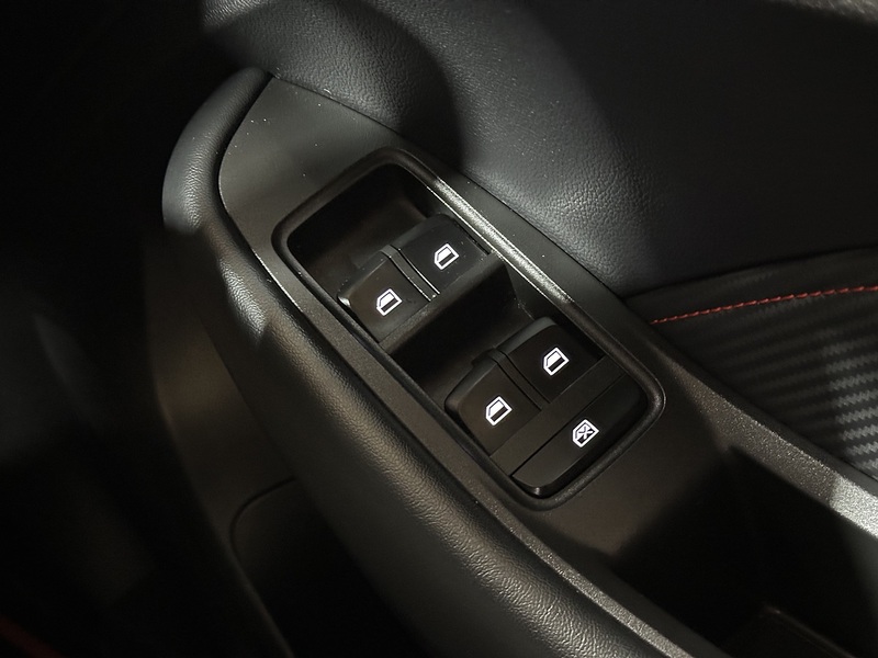 MG MG ZS VTi-TECH Exclusive - U1383