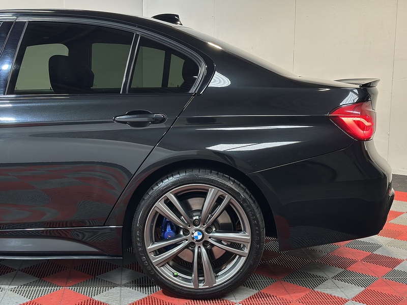 BMW 3 Series 335d M Sport - U1384