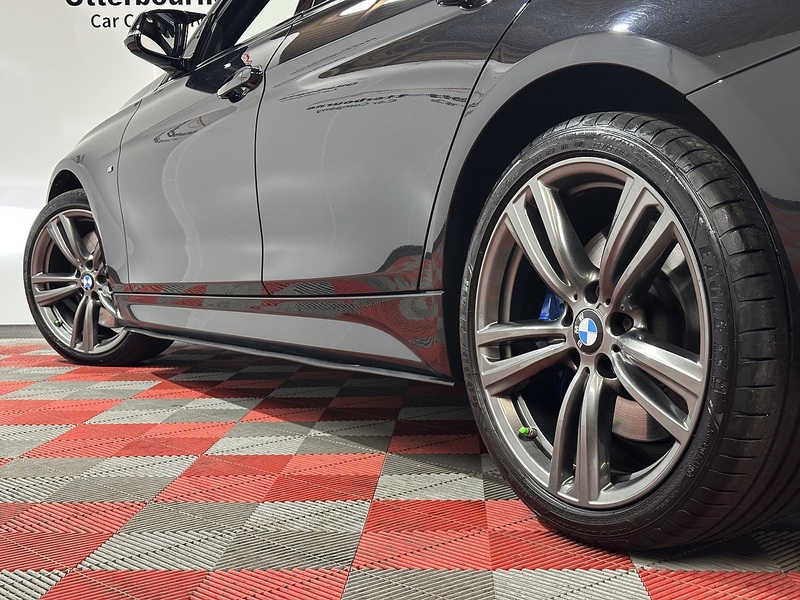 BMW 3 Series 335d M Sport - U1384