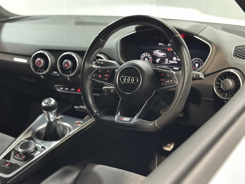 Audi TT TFSI S line - U1386