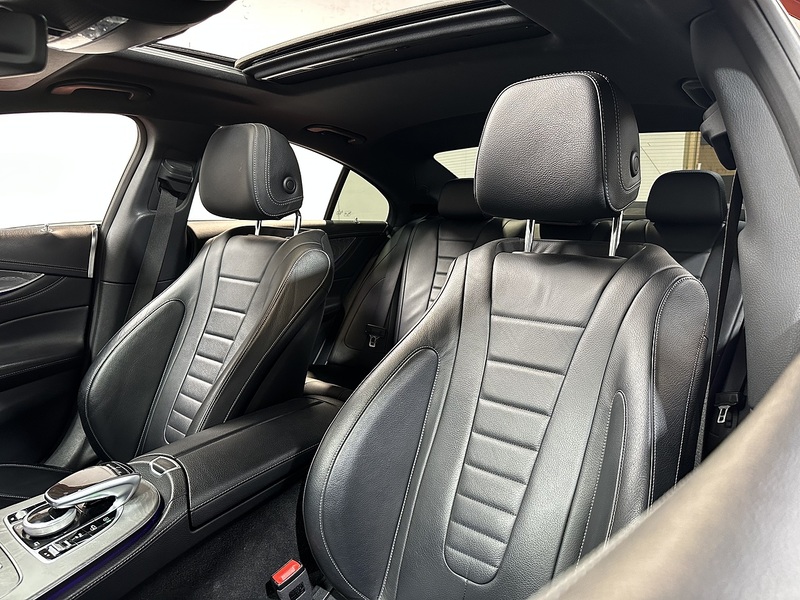 Mercedes-Benz CLS CLS350d AMG Line - U1389