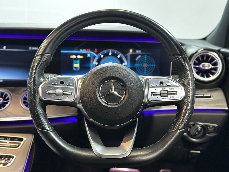 Mercedes-Benz CLS CLS350d AMG Line - U1389