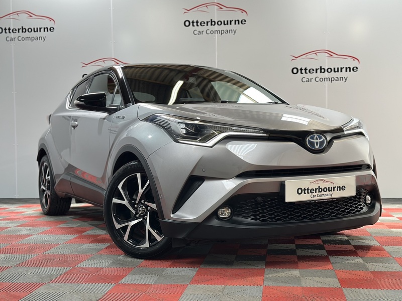 Toyota C-HR VVT-h Dynamic - U1390