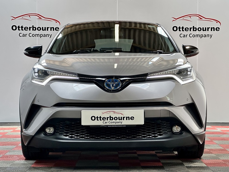 Toyota C-HR VVT-h Dynamic - U1390