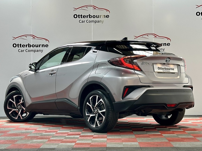 Toyota C-HR VVT-h Dynamic - U1390