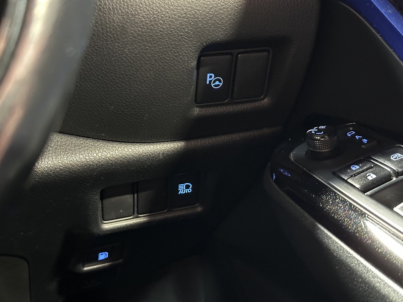 Toyota C-HR VVT-h Dynamic - U1390
