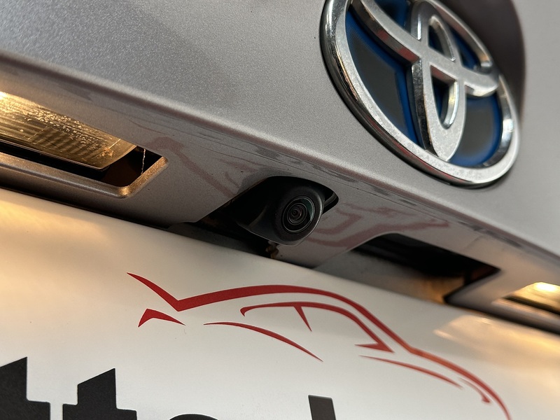 Toyota C-HR VVT-h Dynamic - U1390