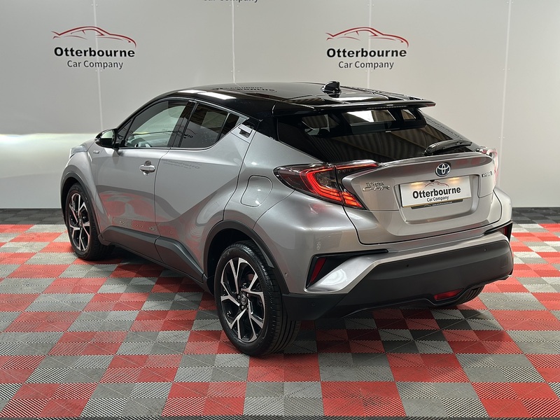 Toyota C-HR VVT-h Dynamic - U1390