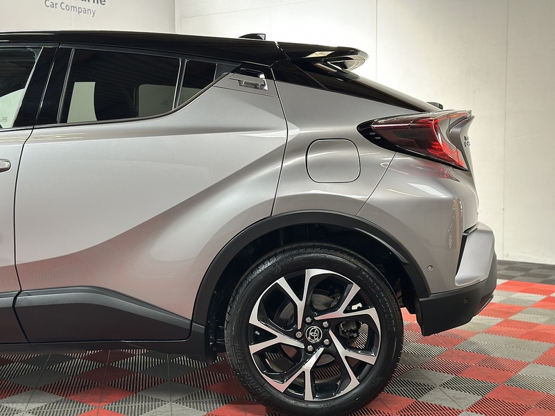 Toyota C-HR VVT-h Dynamic - U1390