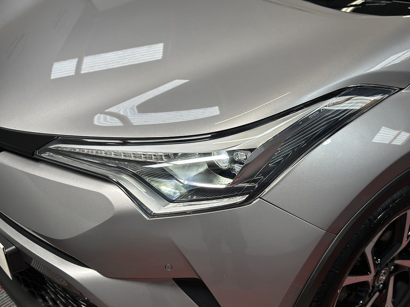 Toyota C-HR VVT-h Dynamic - U1390