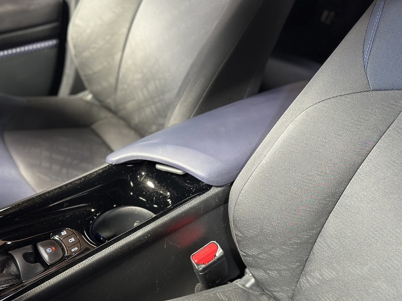 Toyota C-HR VVT-h Dynamic - U1390