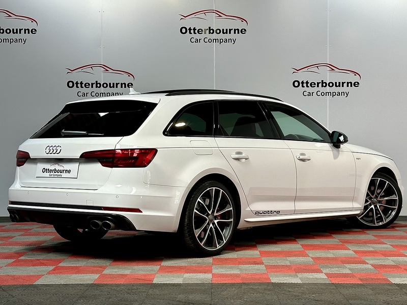 Audi S4 Avant TFSI V6 - U1393
