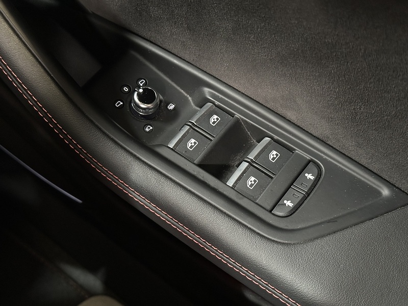 Audi S4 Avant TFSI V6 - U1393