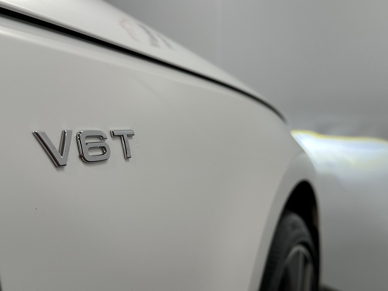 Audi S4 Avant TFSI V6 - U1393