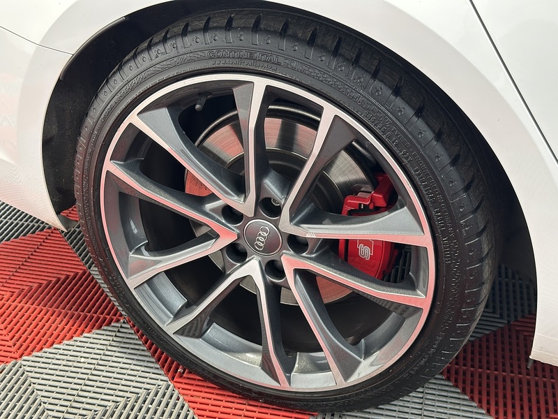 Audi S4 Avant TFSI V6 - U1393