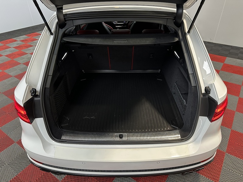 Audi S4 Avant TFSI V6 - U1393