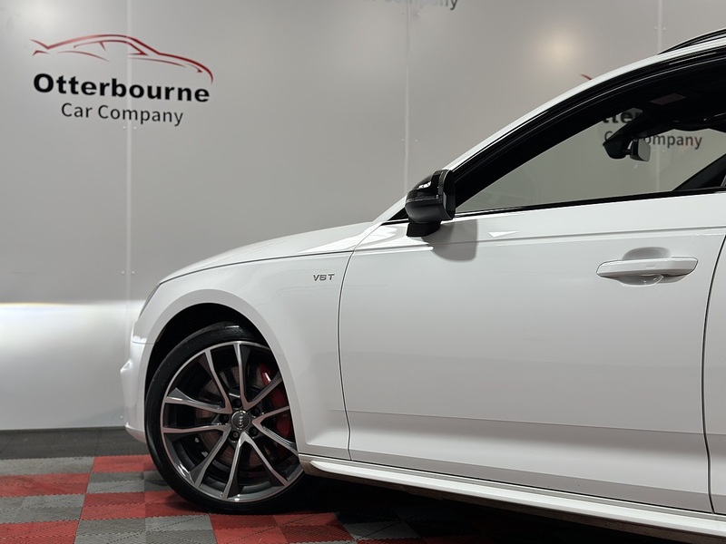 Audi S4 Avant TFSI V6 - U1393