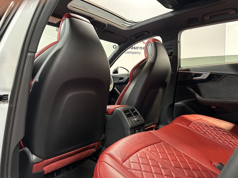 Audi S4 Avant TFSI V6 - U1393
