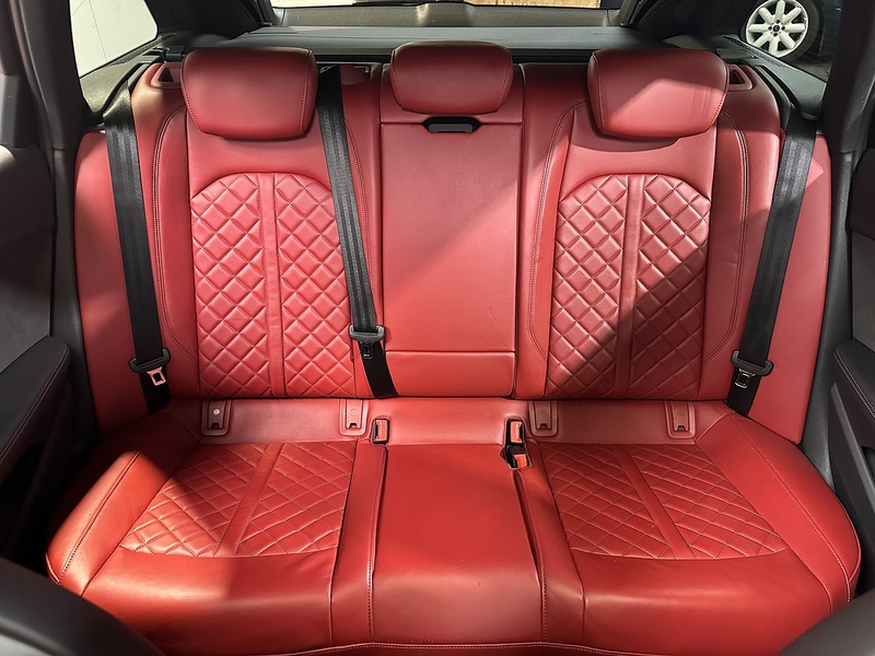 Audi S4 Avant TFSI V6 - U1393