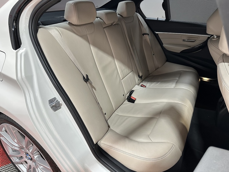 BMW 3 Series 335d M Sport - U1398