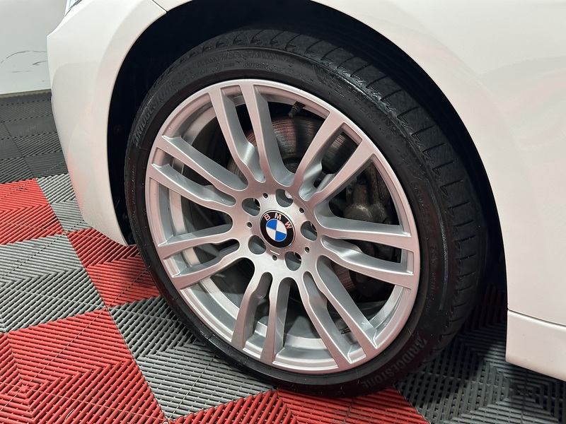 BMW 3 Series 335d M Sport - U1398