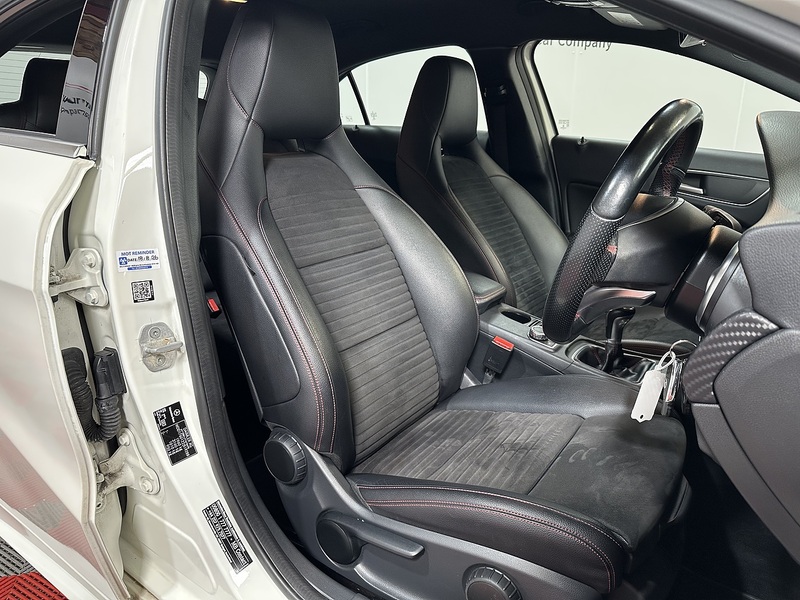 Mercedes-Benz A Class A180d AMG Line - U1401