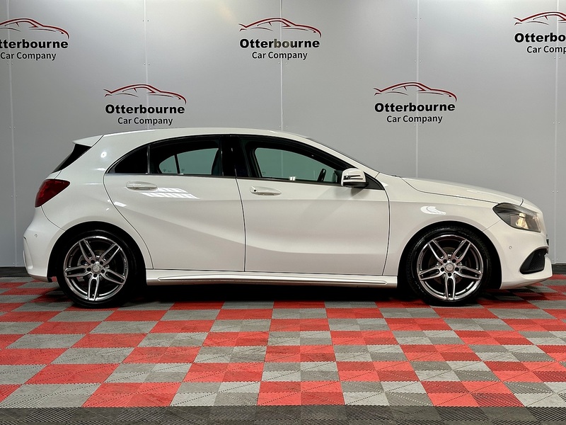 Mercedes-Benz A Class A180d AMG Line - U1401