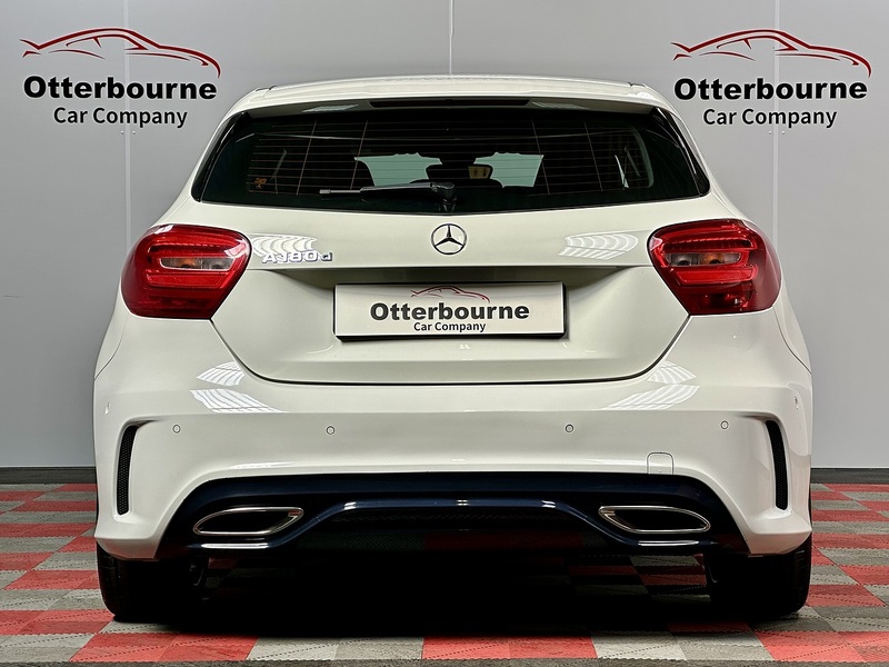 Mercedes-Benz A Class A180d AMG Line - U1401