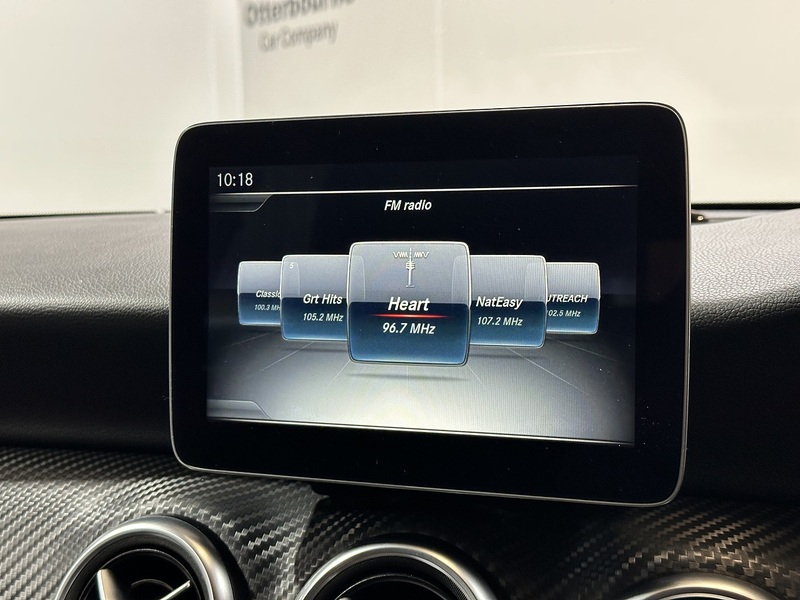 Mercedes-Benz A Class A180d AMG Line - U1401