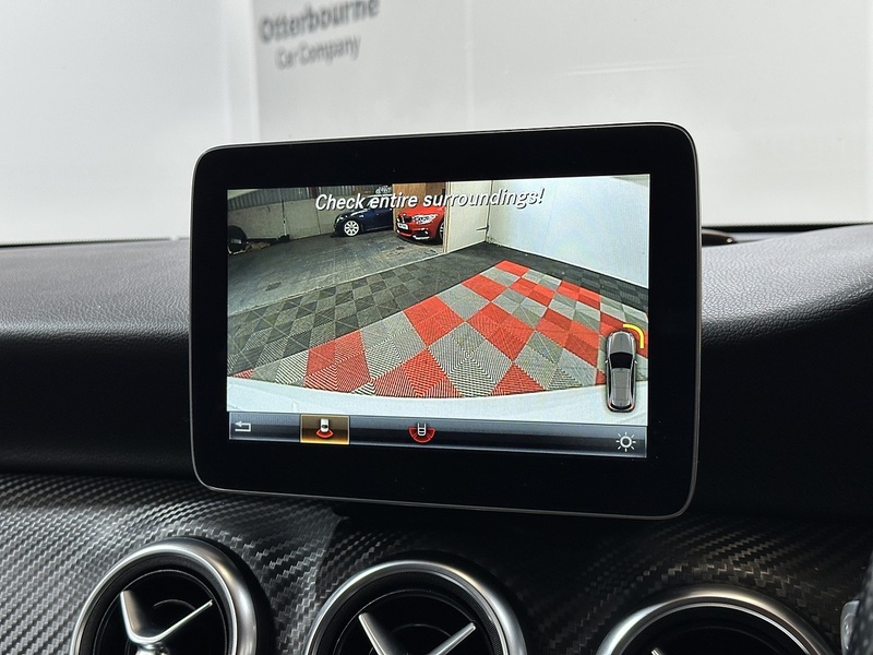 Mercedes-Benz A Class A180d AMG Line - U1401